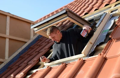Pose de fenêtres de toit Velux à Sarry